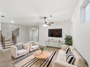 8663 Cedardale Park Dr, Houston, TX 77063