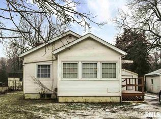 3112 W Greenwood Pl, Peoria, IL 61615