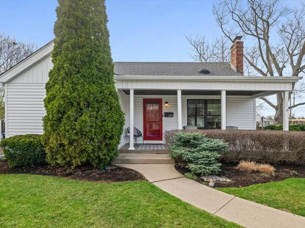 970 Windsor Rd, Highland Park, IL 60035