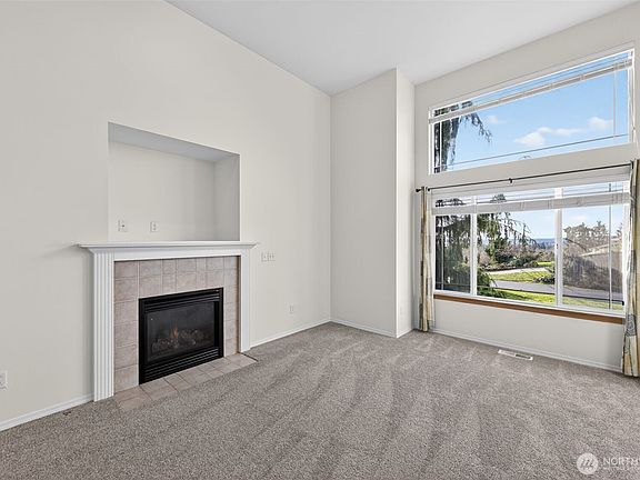 2nd image of 6101 71st Drive NE
