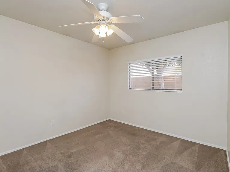 2200 E Spruce Dr — Photo 13