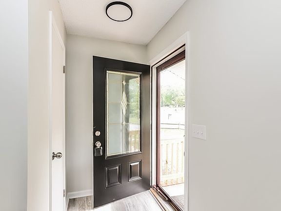 4th image of 5401 Bayberry Ln