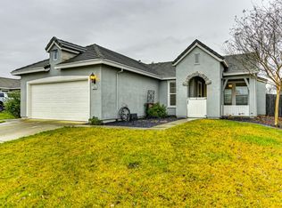1234 Secret Lake Trl, Plumas Lake, CA 95961