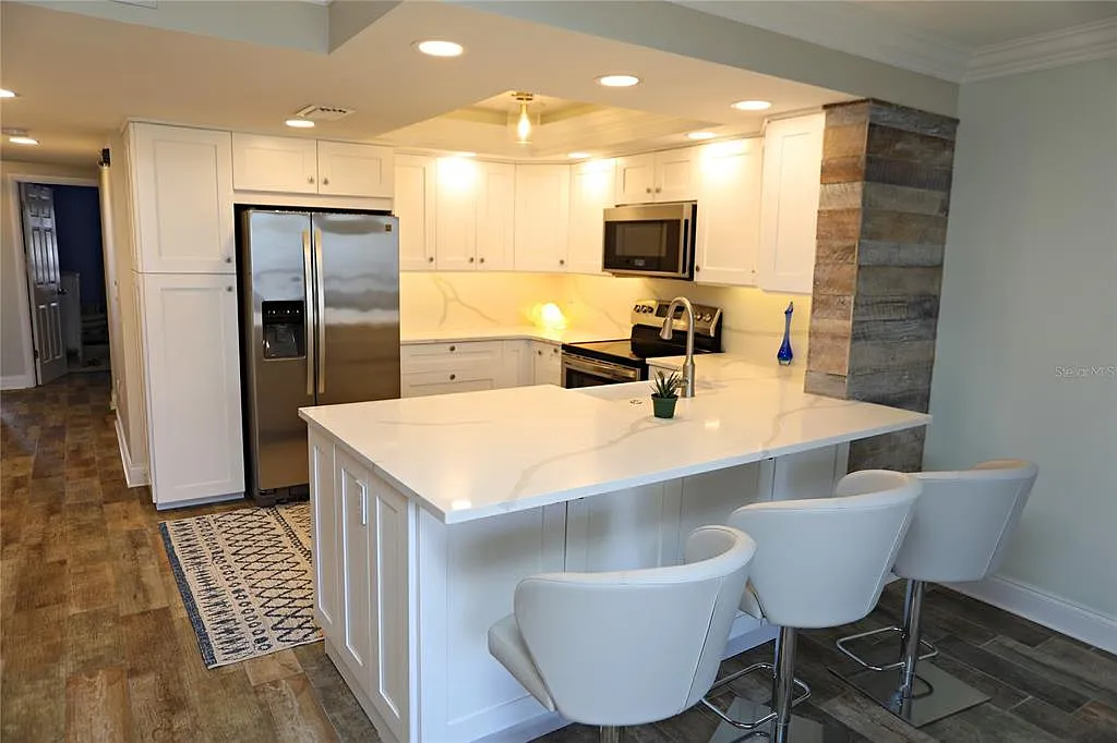 1 bed, 1.5 bath, 790 sqft, $2,300 — Photo 4
