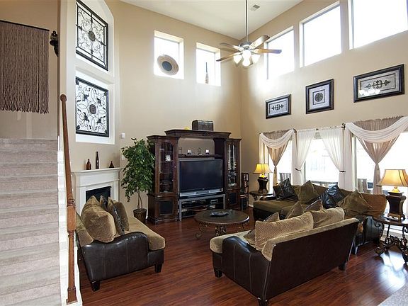 5th image of 16026 Graftondale Ct