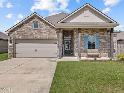 201 Holly Grove Ln, Youngsville, LA, 70592