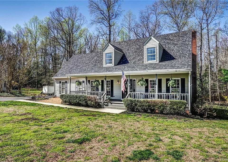 1st image of 8847 Greenwood Blvd