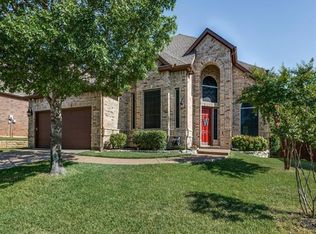 2200 Redrock Dr, Corinth, TX 76210