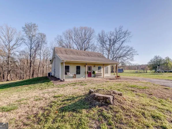 209 Moss Rd, Fairmount, GA 30139