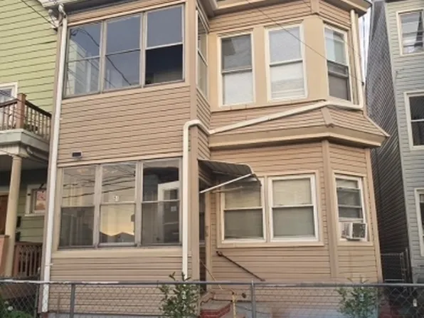 24 Doremus St, Paterson City, NJ 07522