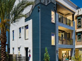 1060 Hampton Dr, Costa Mesa, CA 92627