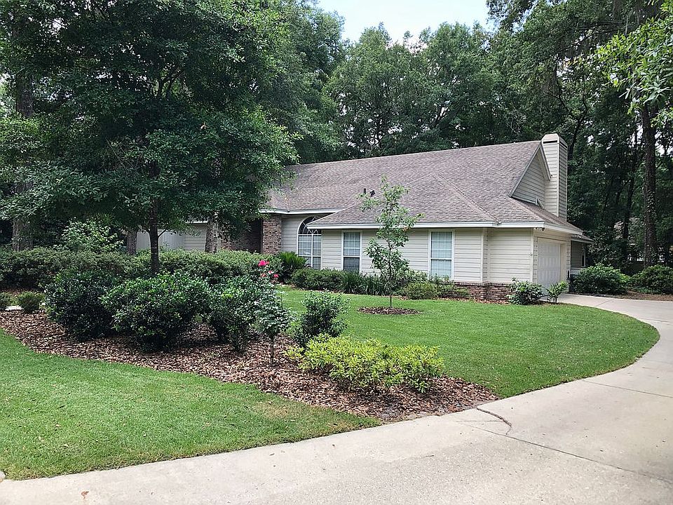 Wooded Lot in Cul-de-sac