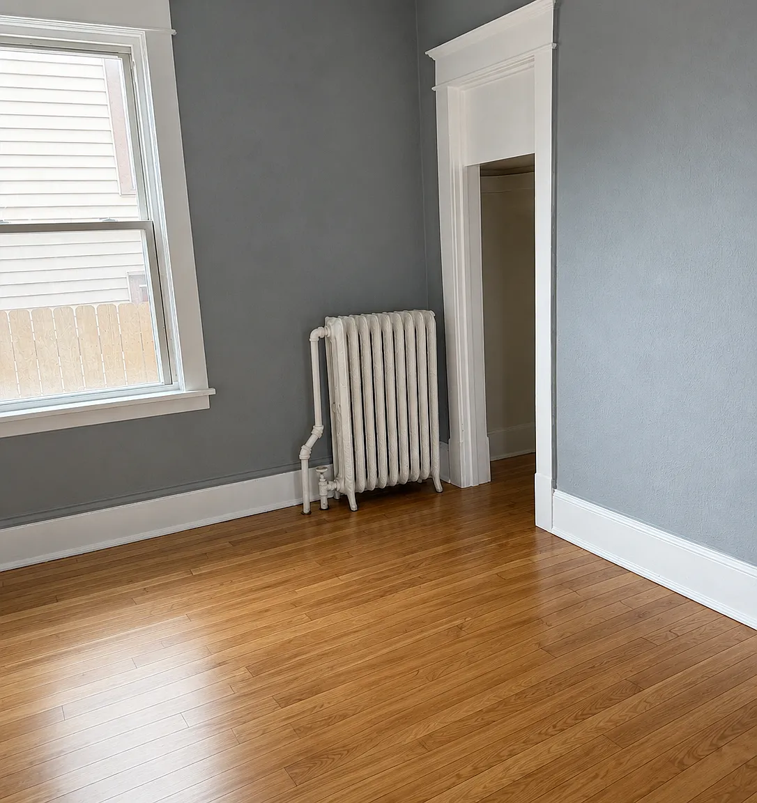 3 bed, 1100 sqft, $1,650 — Photo 3