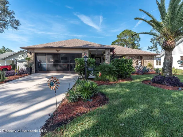 7099 Pond View Ct, Spring Hill, FL 34606