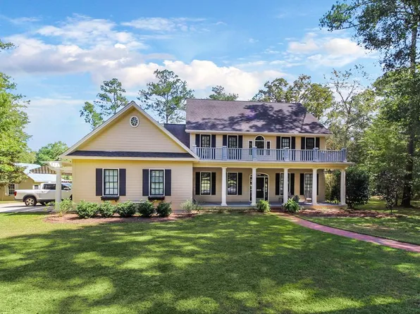 200 Sawgrass Ln, Thomasville, GA 31757