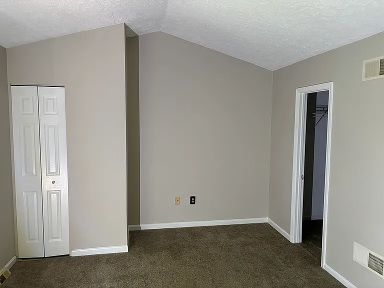 2922 Carlyle Ct — Photo 8
