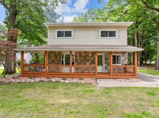 202 Buffington St, Novi, MI