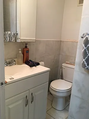 Rented by Sky Management | media 33