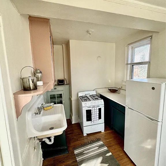 2024 Hubbard St — Photo 17