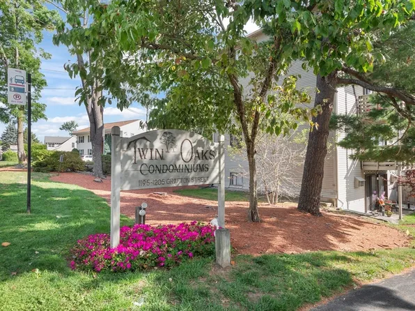 1195 Grafton St Unit 4, Worcester, MA 01604