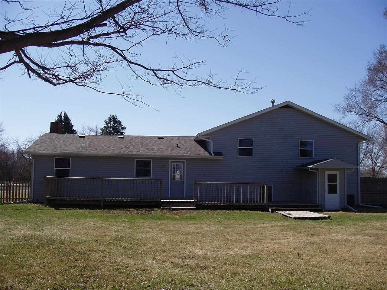 13196 Wolf Rd, Geneseo, IL 61254 Zillow