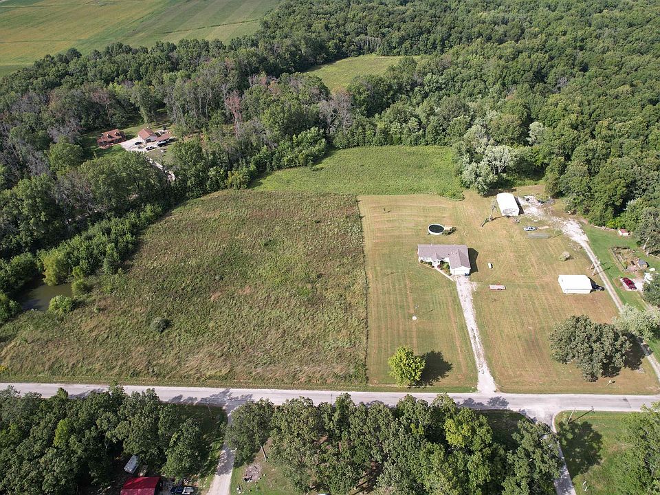 2151 Soper Dr, Odin, IL 62870 Zillow