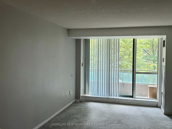 5th image of 39 Pemberton Ave #303