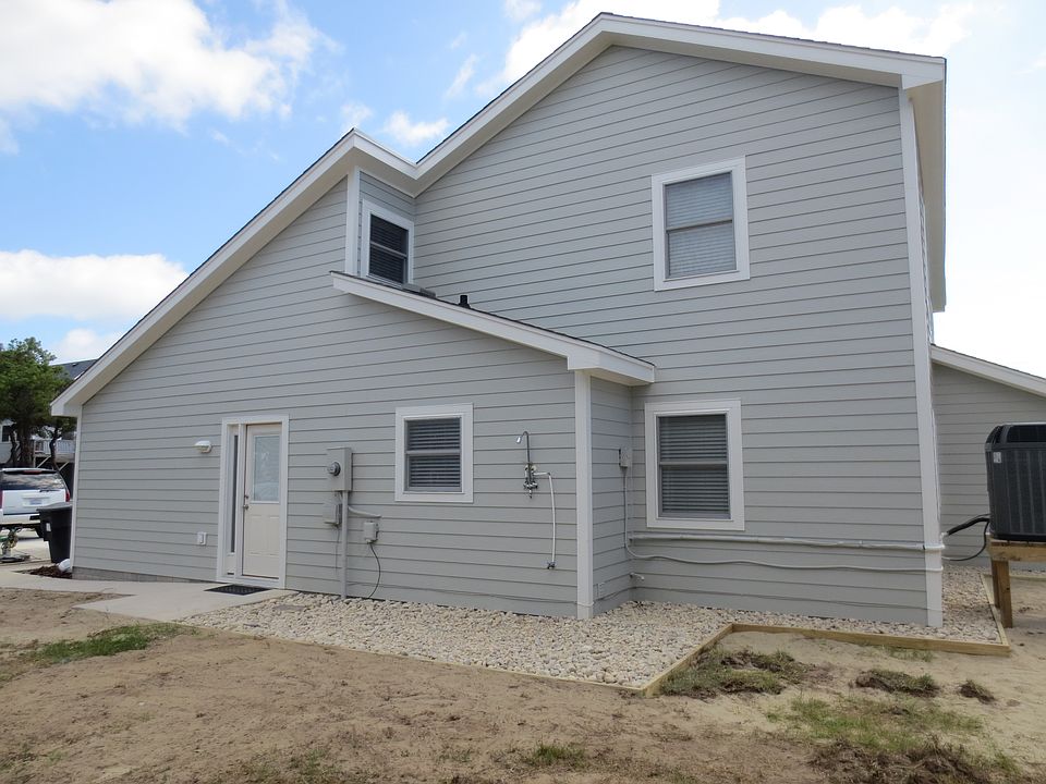 2nd image of 219 W Sothel St