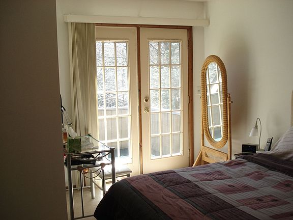 Master Bedroom w/Deck