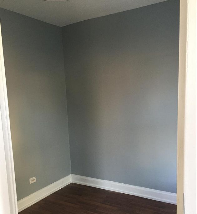 1st image of 7442 S Ingleside Ave #2