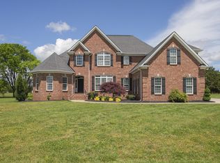 3845 Triple Crown Dr, Murfreesboro, TN 37127