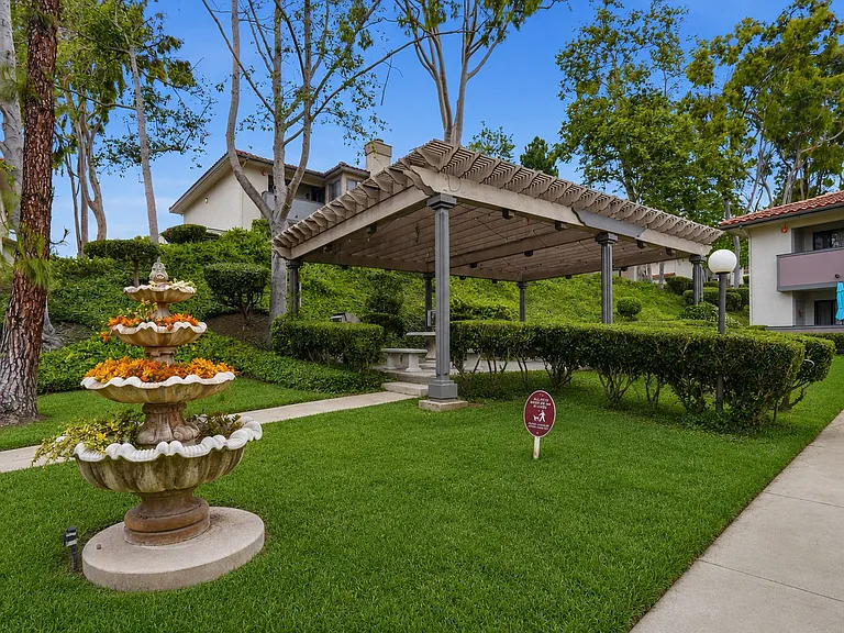 Shadowridge Woodbend — Photo 15
