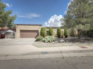 12713 Viewcrest Pl NE, Albuquerque, NM 87112