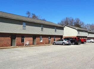 427 Mount Pelia Rd, Martin, TN 38237