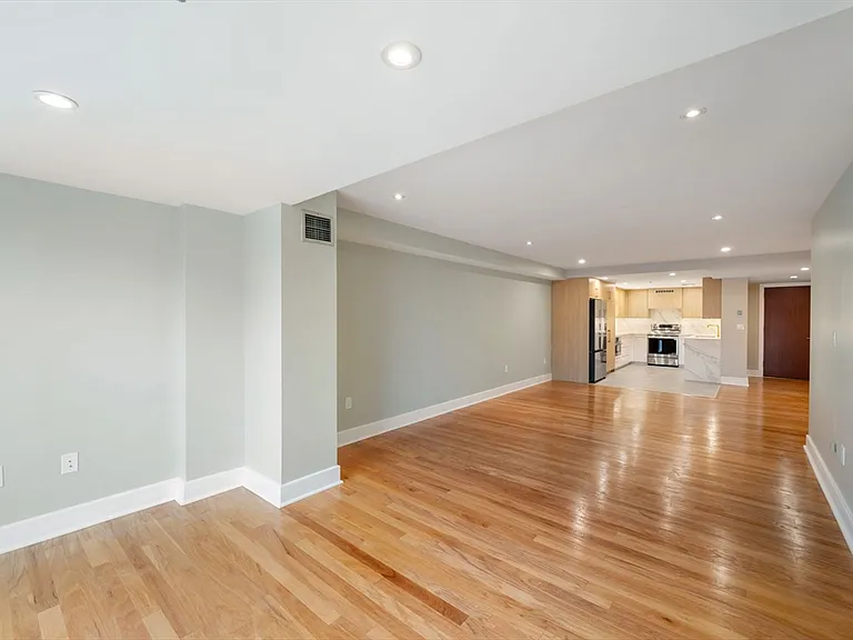 75-83 Cambridge Pkwy #101 — Photo 27