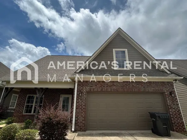 229 Union Station Dr, Calera, AL 35040