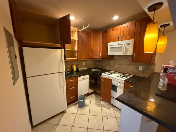 95 Washington St #12A