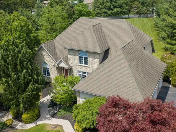 6 Shea Dr, Mohnton, PA 19540