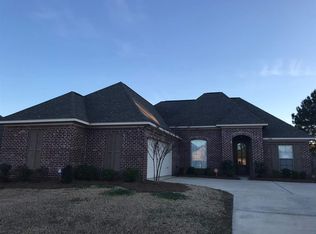 228 Fieldstone Ln, Madison, MS 39110