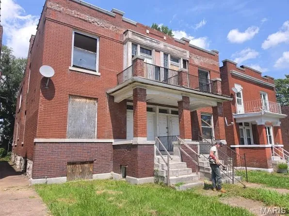 5325 Terry Ave, Saint Louis, MO 63120