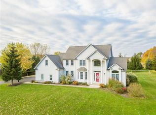 6328 Bortle Rd, Victor, NY 14564