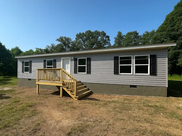 11032 Duncan Bridge Rd, Cleveland, GA 30528