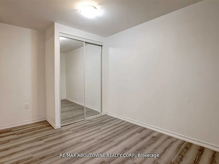 14 Angus Dr #LOWER — Photo 22