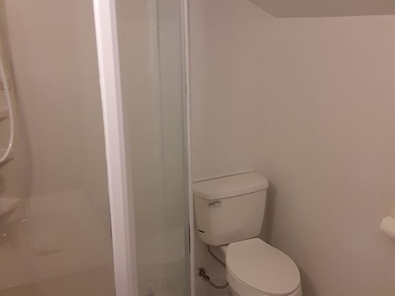 5th image of 26 Thomas St APT B