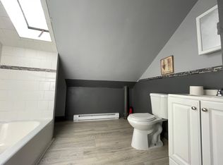 2 Young Ave FLOOR 3, Providence, RI 02908