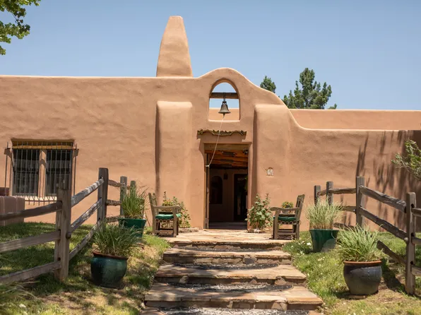 100 Chamisa St, Borger, TX 79007