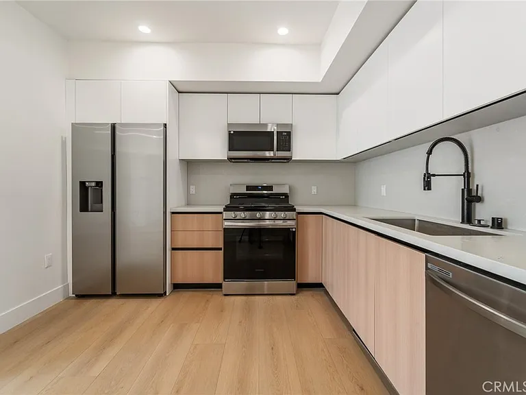 7510 Sepulveda Blvd #101 — Photo 10