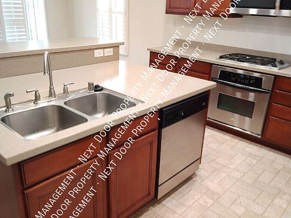 5th image of 2667 Garrett Way