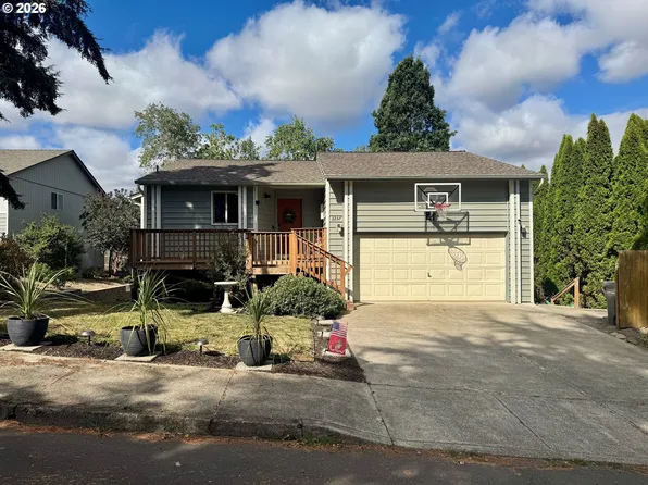 2257 Hemlock Ct NW, Salem, OR 97304