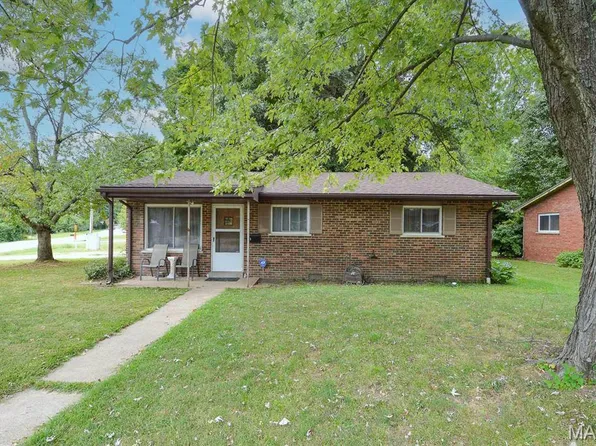 1 Eastland Dr, Belleville, IL 62221